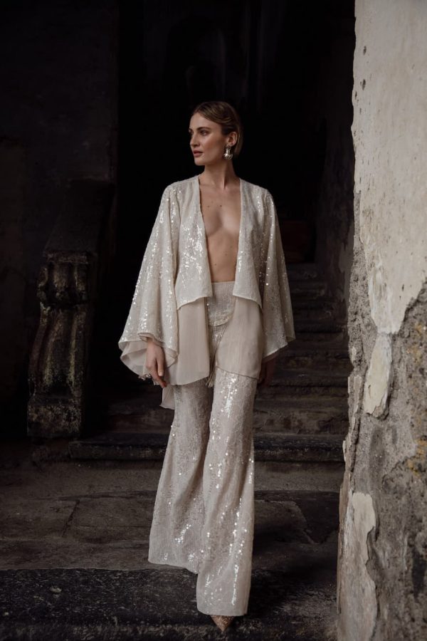 Nidodileda Dream blazer in Muslin with Sequins