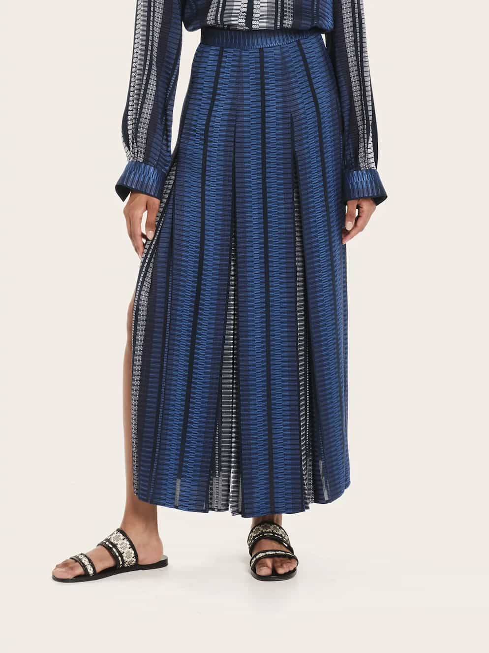 ZEUS+DION Midi Jacquard Skirt Nvy Blue - Image 4