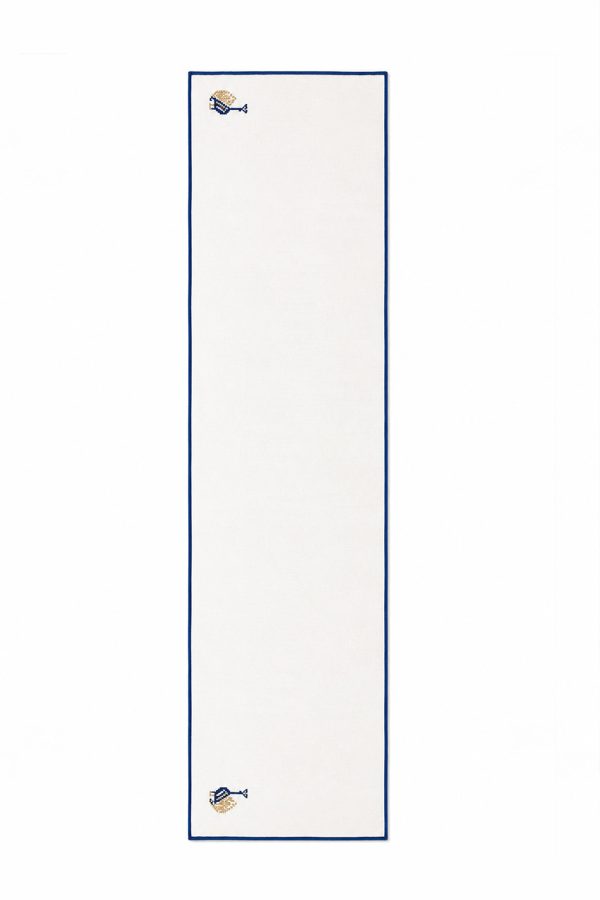 Muses Table Runner With Embroidered Pagoni