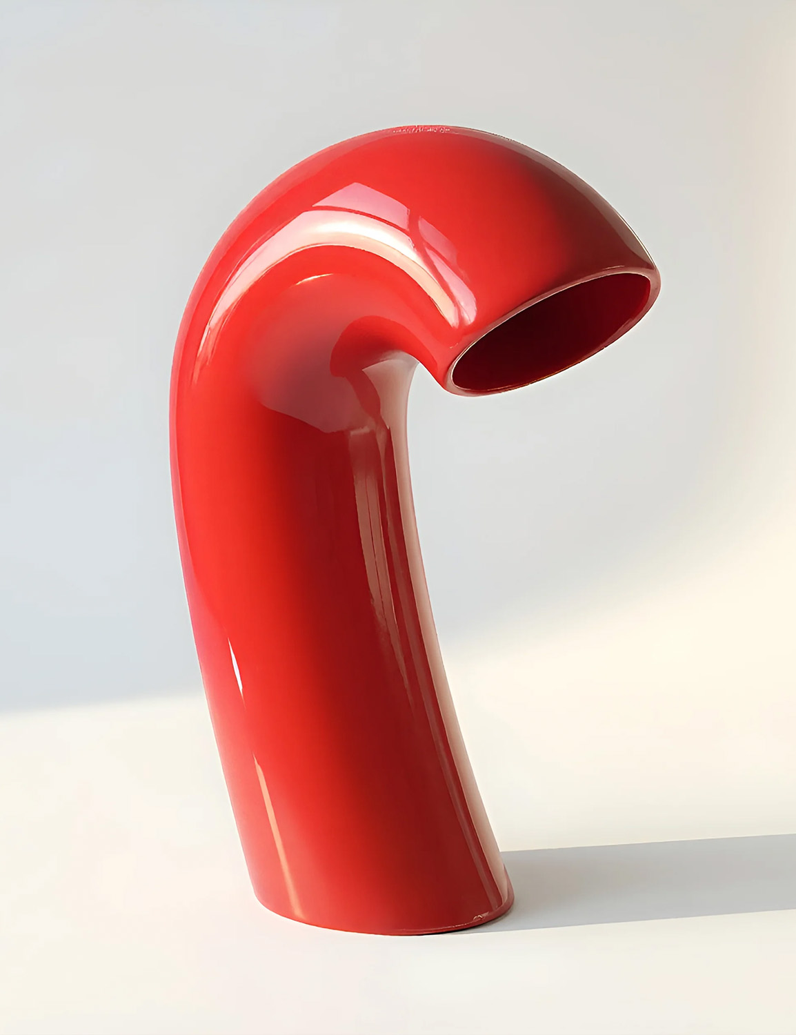 HOUBI Vita Vase in Poppy Red
