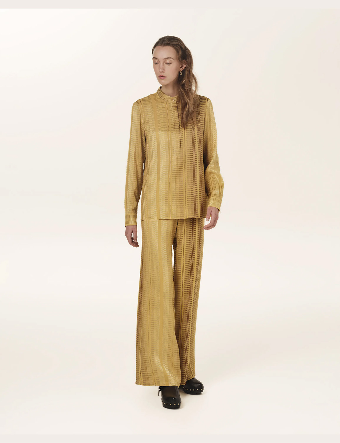 ZEUS+DION Hera Silk signature blouse Gold Yellow - Image 5